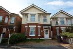 4 DOUBLE Bed Student house on Hankinson Road