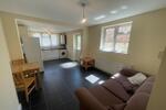 N22, WOOD GREEN - 2 BEDROOM FLAT G/F