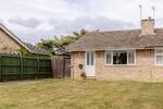 Begbroke Crescent, Begbroke, OX5