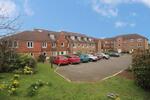Linters Court, Redhill RH1
