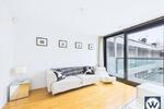 Moho, Ellesmere Street M15