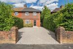 Pollards Oak Road, Oxted RH8