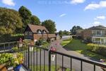 Copsem Lane, Esher KT10