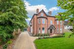 14 High Street, Henley-In-Arden B95