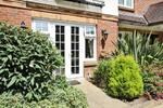 Epsom Road, Leatherhead KT22