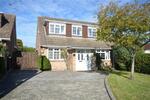 Wentworth Close, Weybourne, Farnham, Surrey, GU9