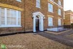 830 sq ft, 1-Bed (Potential 2-Bed, (consent granted) Gated and Grade II Listed