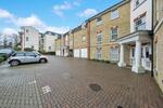 Fuller Close, Bushey, WD23