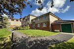 Seabrook Court, Station Close, Potters Bar