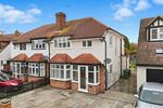 Springfield Gardens, Upminster, RM14