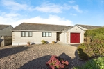 Porthleven, Detached bungalow with views